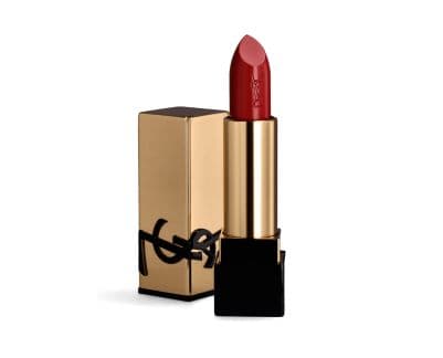 Batom YSL Rouge Pur Couture em vermelho com estojo dourado